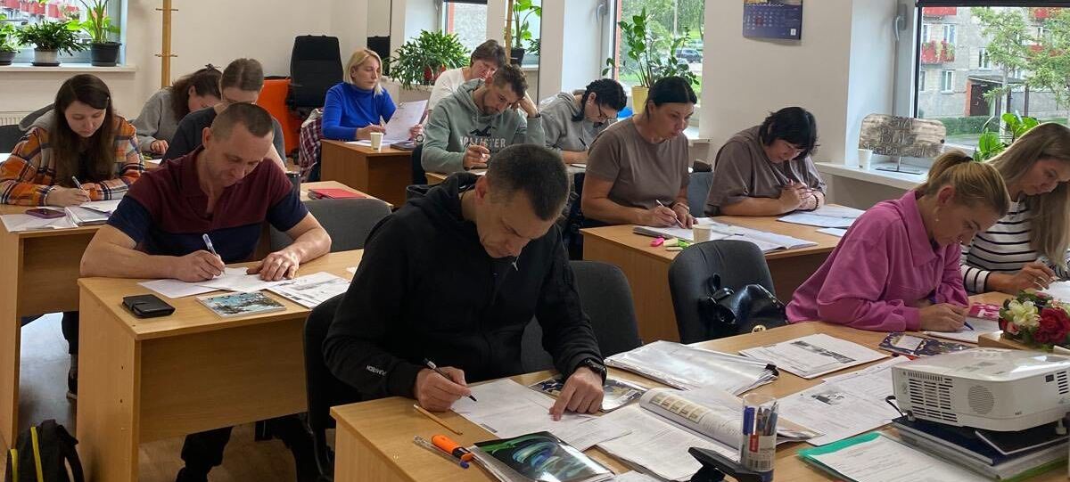 Ukrainas civiliedzīvotāji Jēkabpilī apguvuši latviešu valodu! 